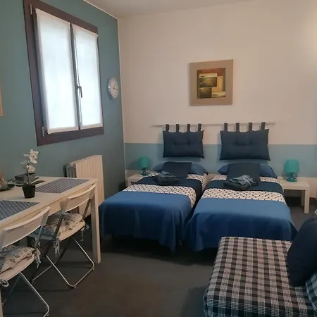 Guest house La Casa Blu- Forum Di Assago, Ospedale Humanitas, Milanofiori, Ieo Rozzano